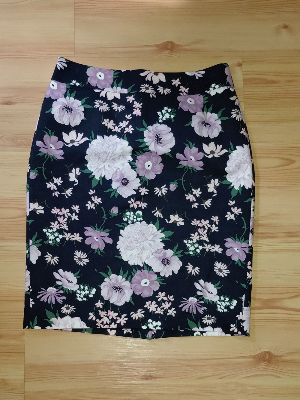 Ann Taylor Factory Floral Pencil Skirt